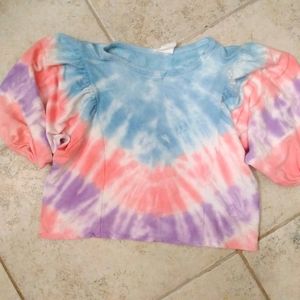 Med. Tie-Dye Crop Top